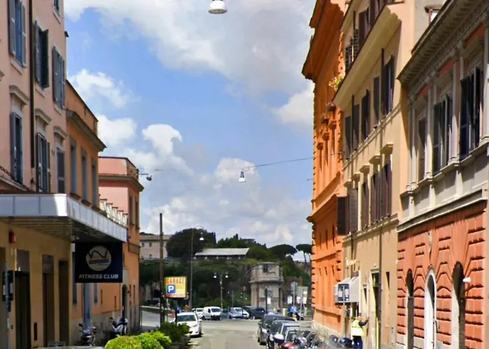 Giulia's Coliseum Ρώμη