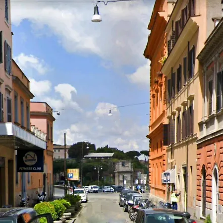 Giulia's Coliseum Rom